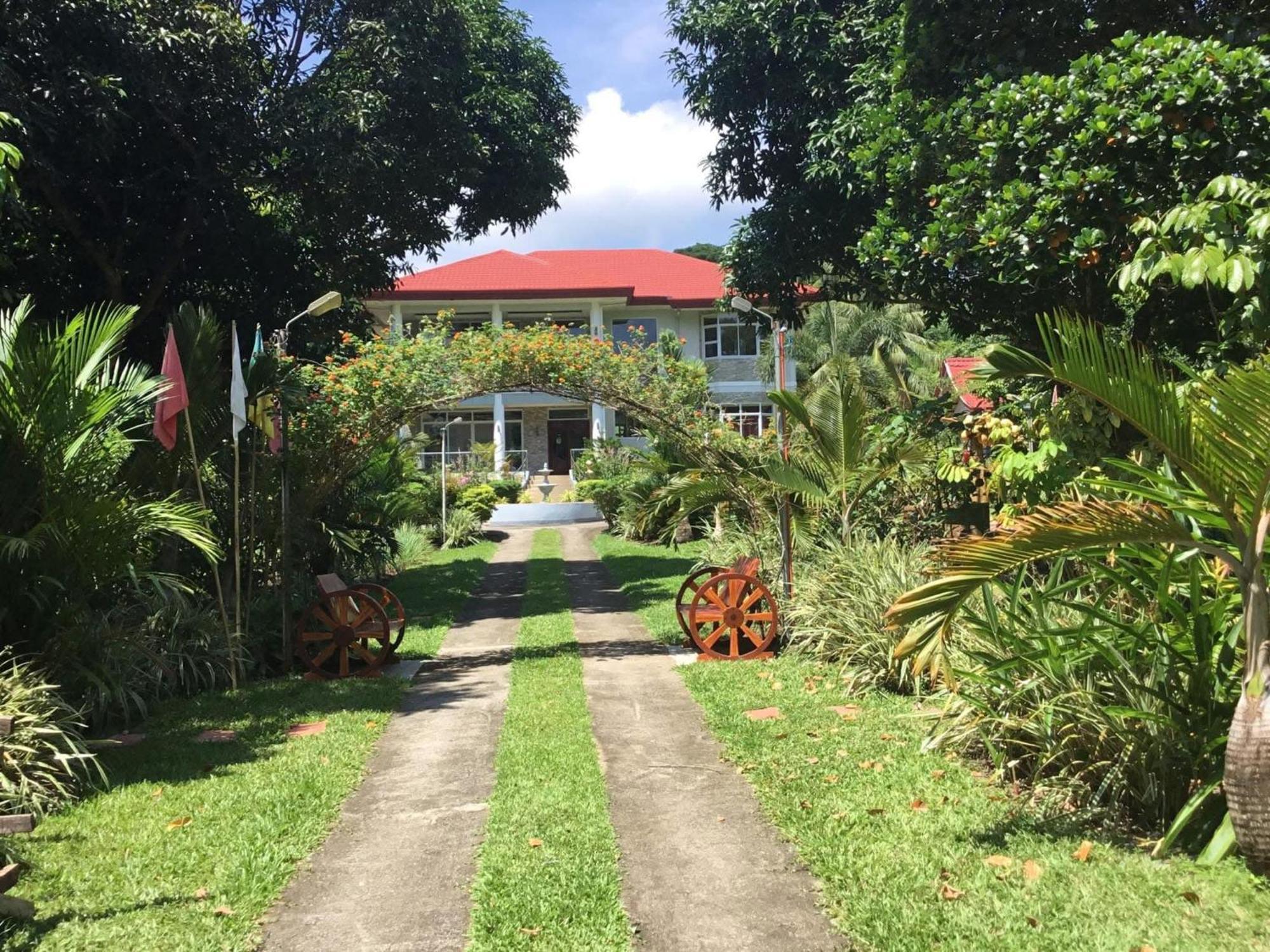 Camiguin Lanzones Resort Mambajao Zewnętrze zdjęcie