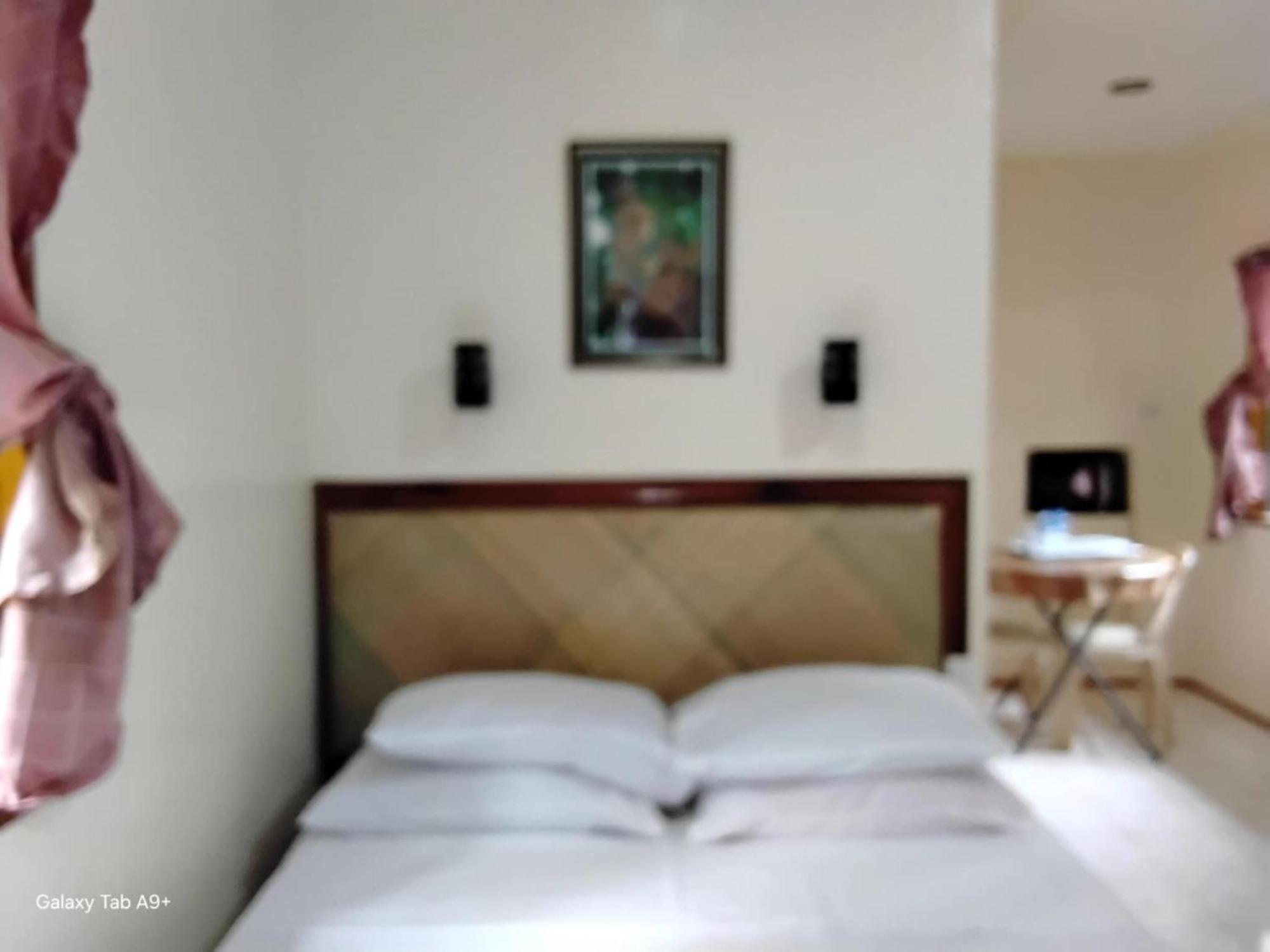 Camiguin Lanzones Resort Mambajao Pokój zdjęcie