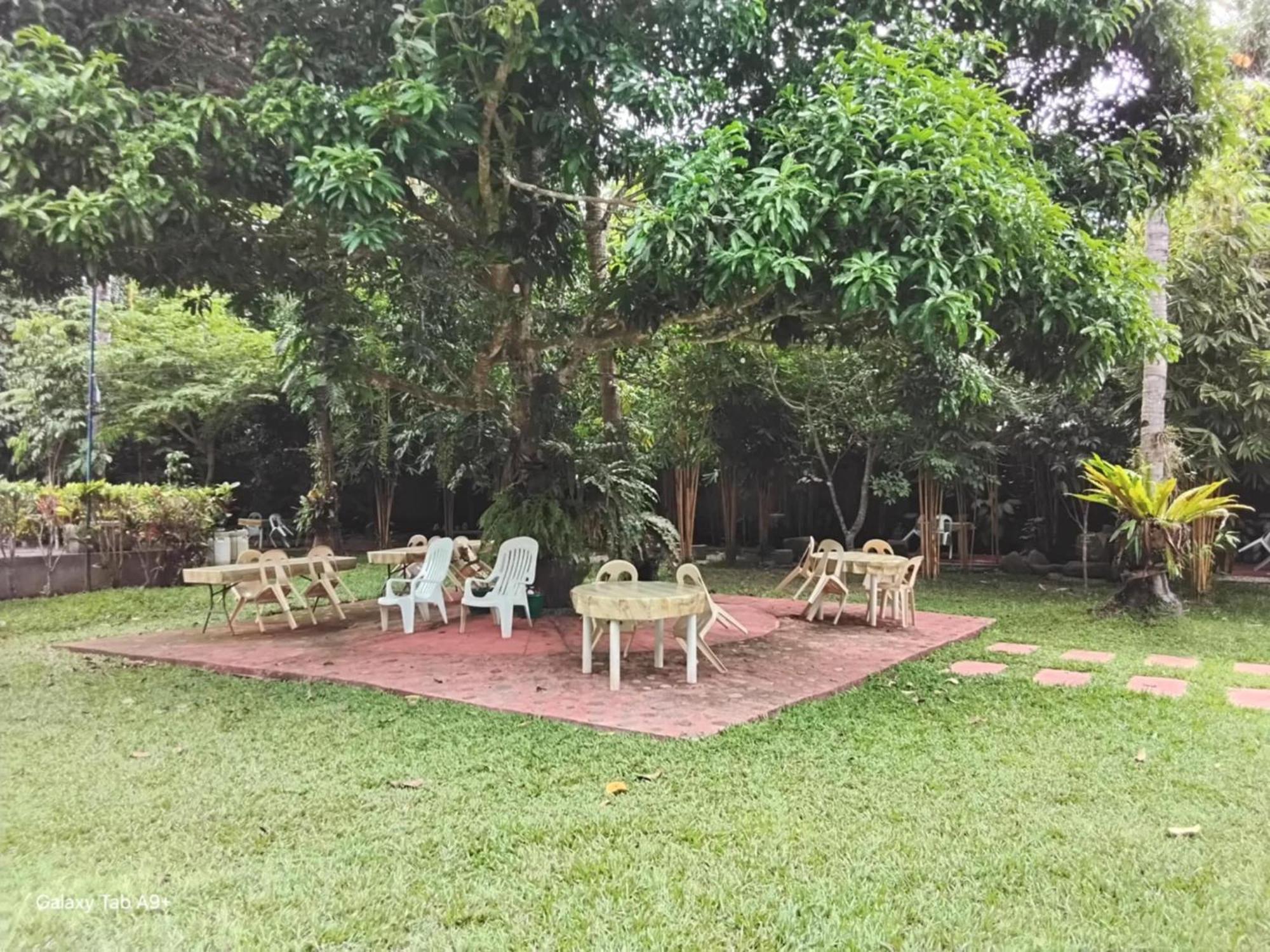 Camiguin Lanzones Resort Mambajao Zewnętrze zdjęcie